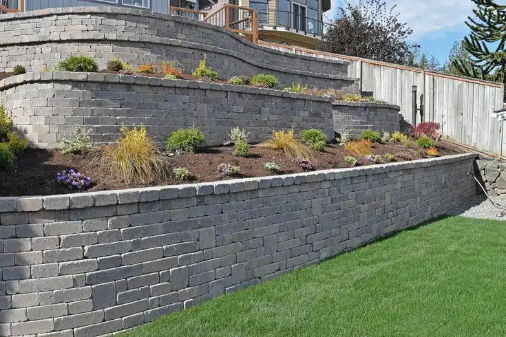 retaining wall 6