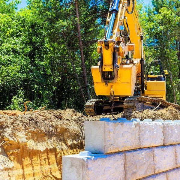 Structural retaining wall built in Waterloo